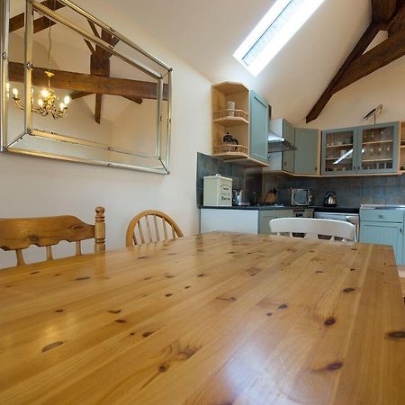 Exclusive Use Moor Grange Farm 13 Bedrooms Buxton  Bagian luar foto